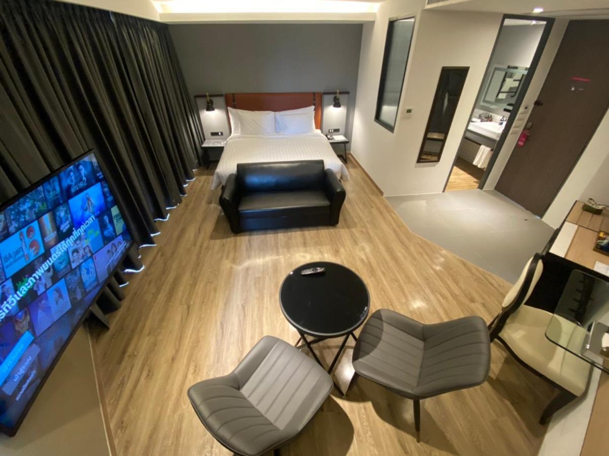 Hotel Scarlett Ban ba Ngan Exteriör bild